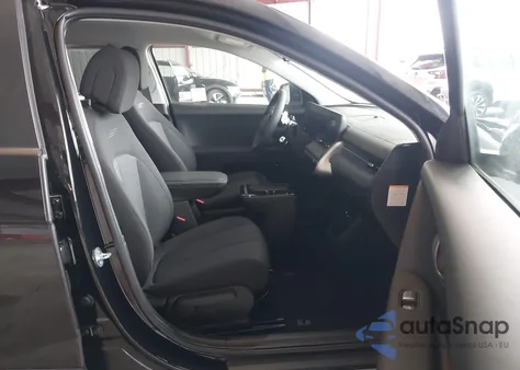 2025 Hyundai Ioniq 5 Se z USA, uszkodzony, nr VIN 7YAKM4DA7SY034103